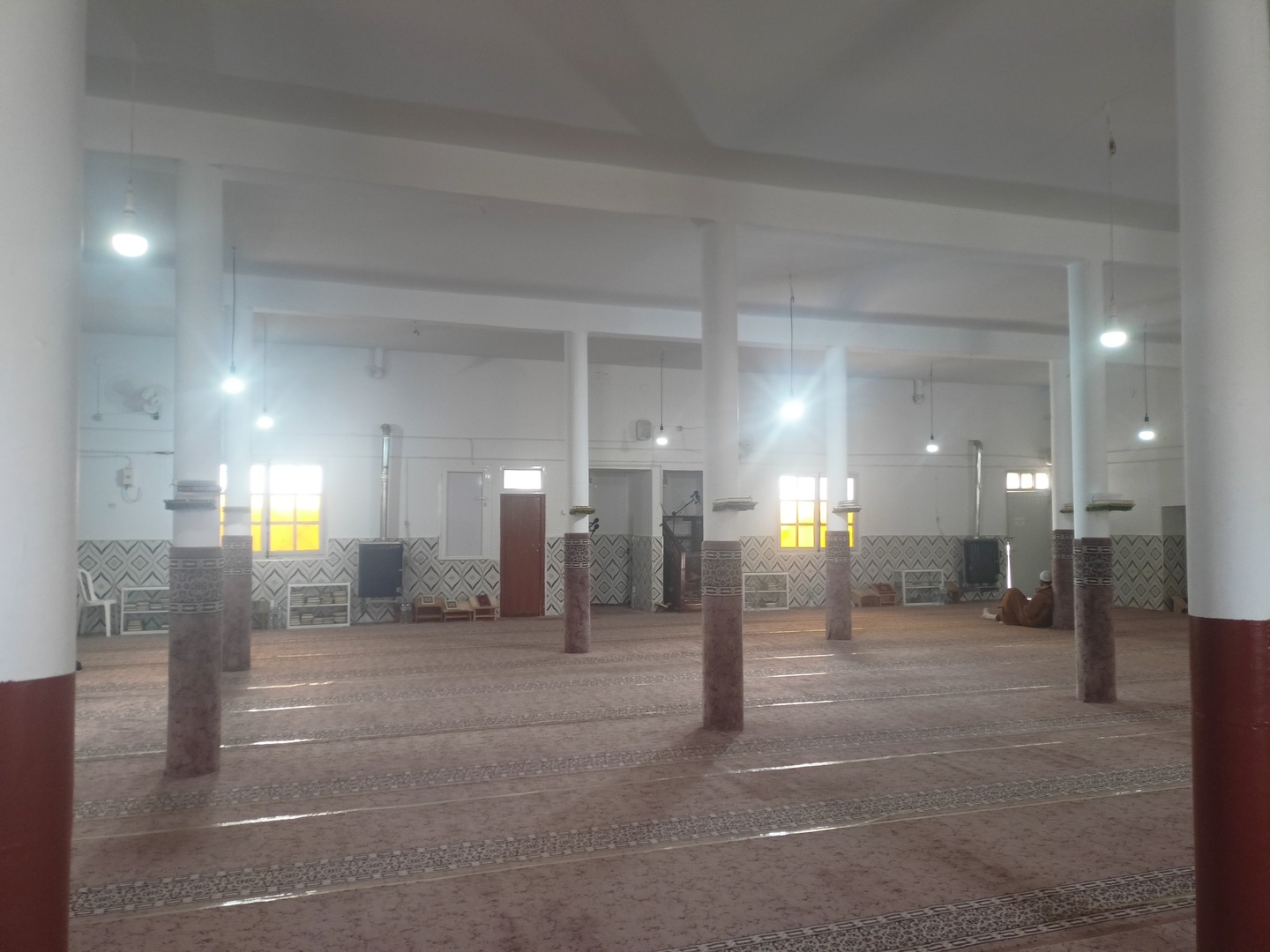 مسجد عمر بن عبد العزيز