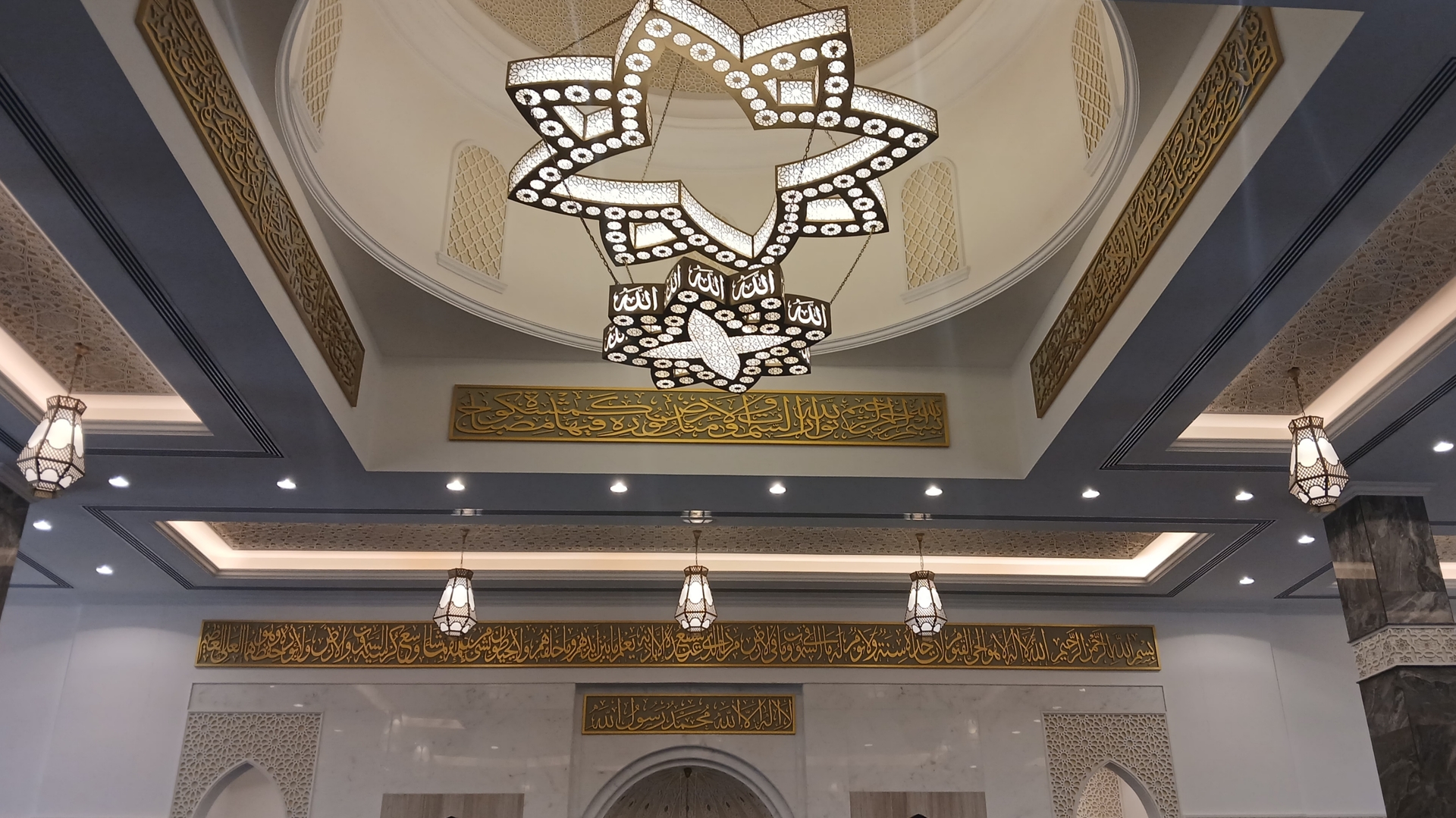 مسجد مي راشد مصبح الفتان (رحمها الله)
