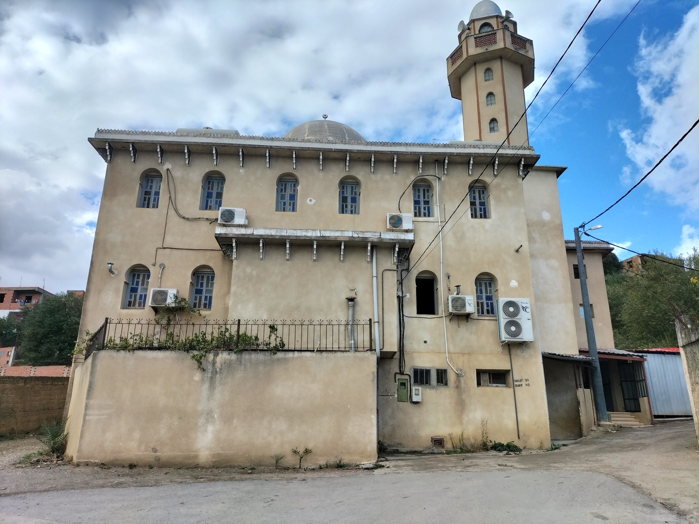 مسجد الخميس سوق الحد