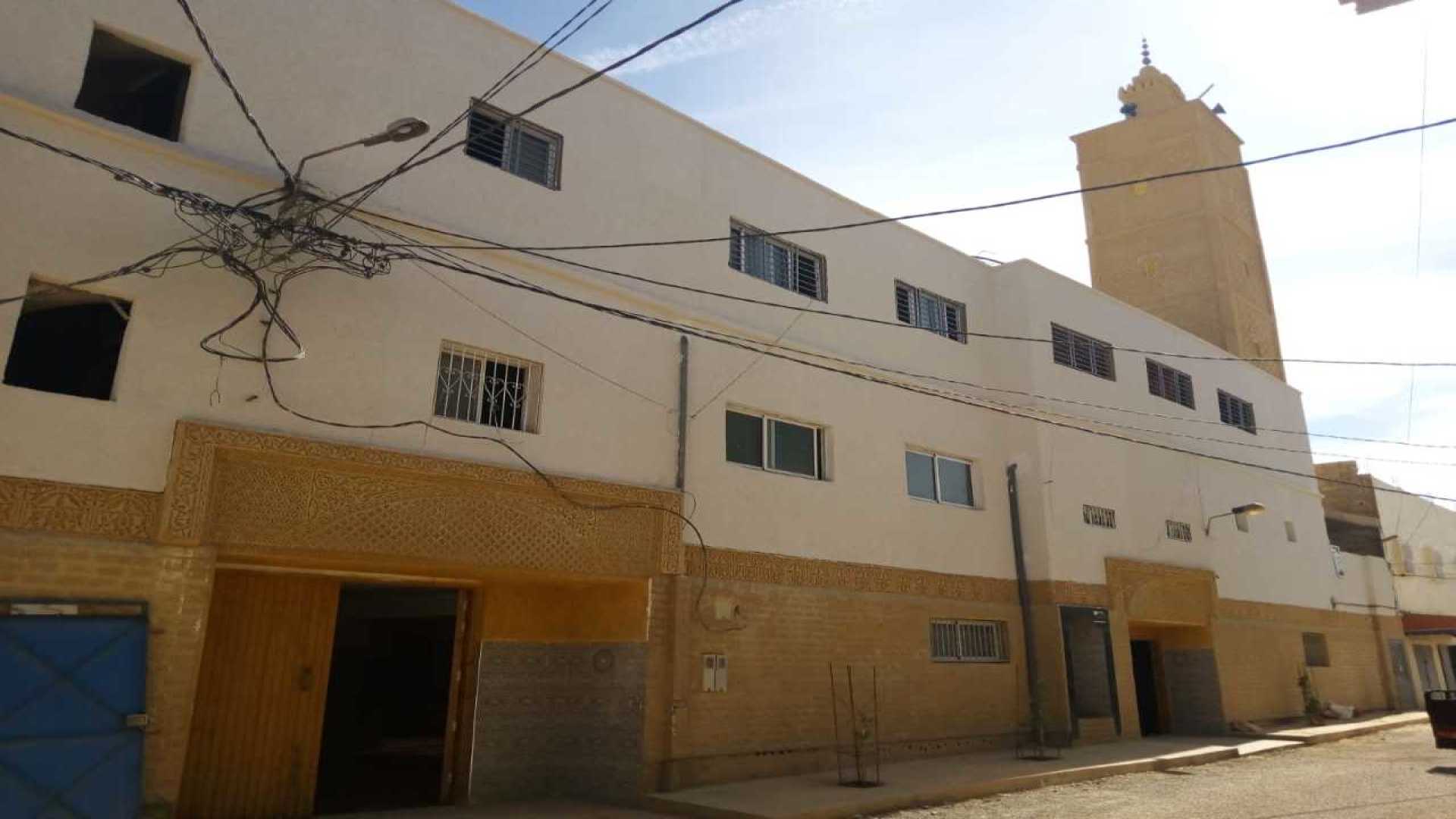 مسجد علي بن أبي طالب - أولاد حمو