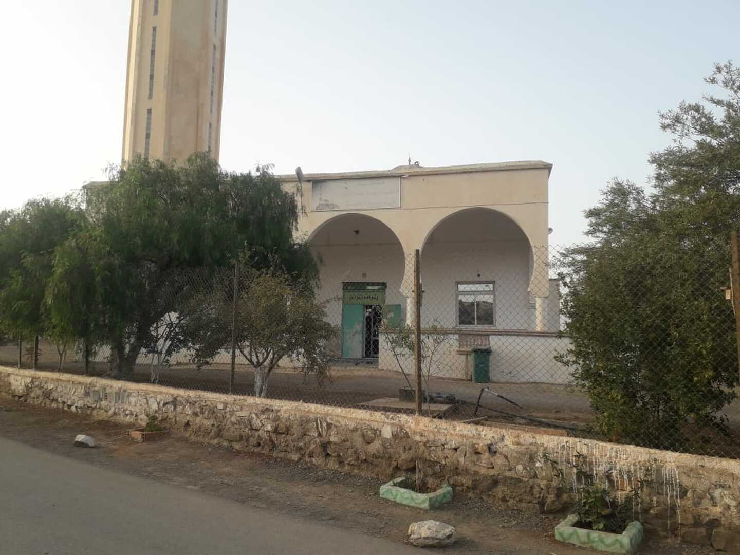 مسجد الشهيد  أوجيط عبد القادر