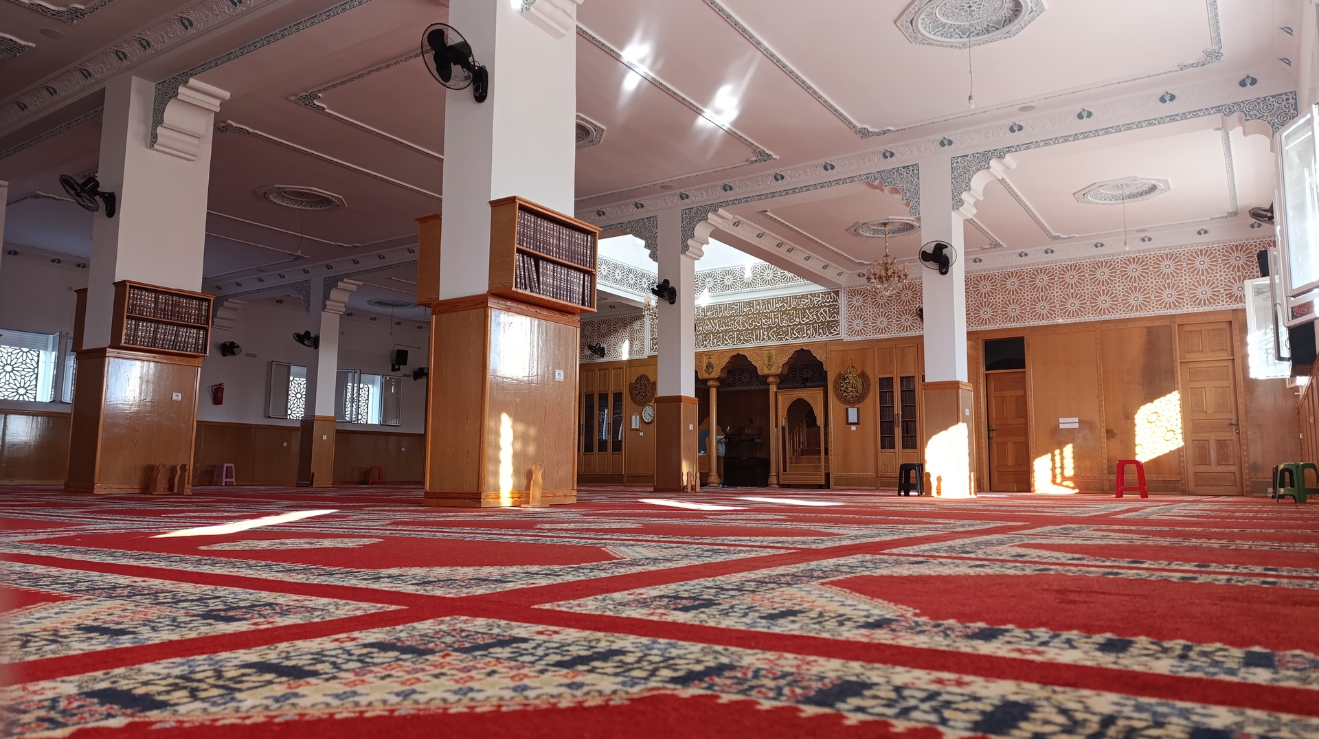 مسجد العوامة الكبير