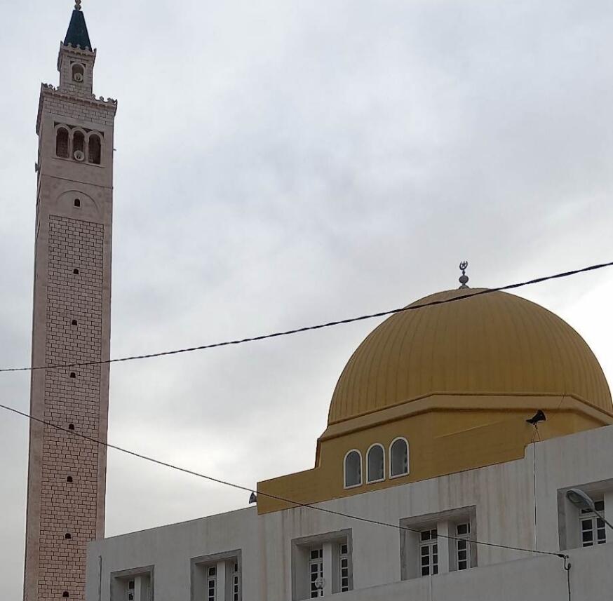 جامع عمر بن الخطاب "المندرة"