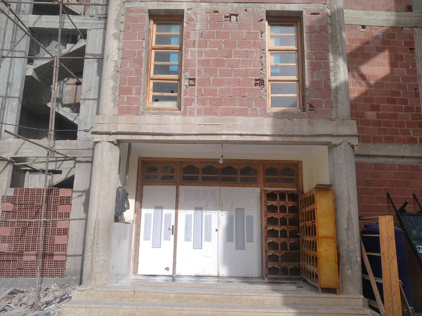 مسجد السلام أرض بشتارزي