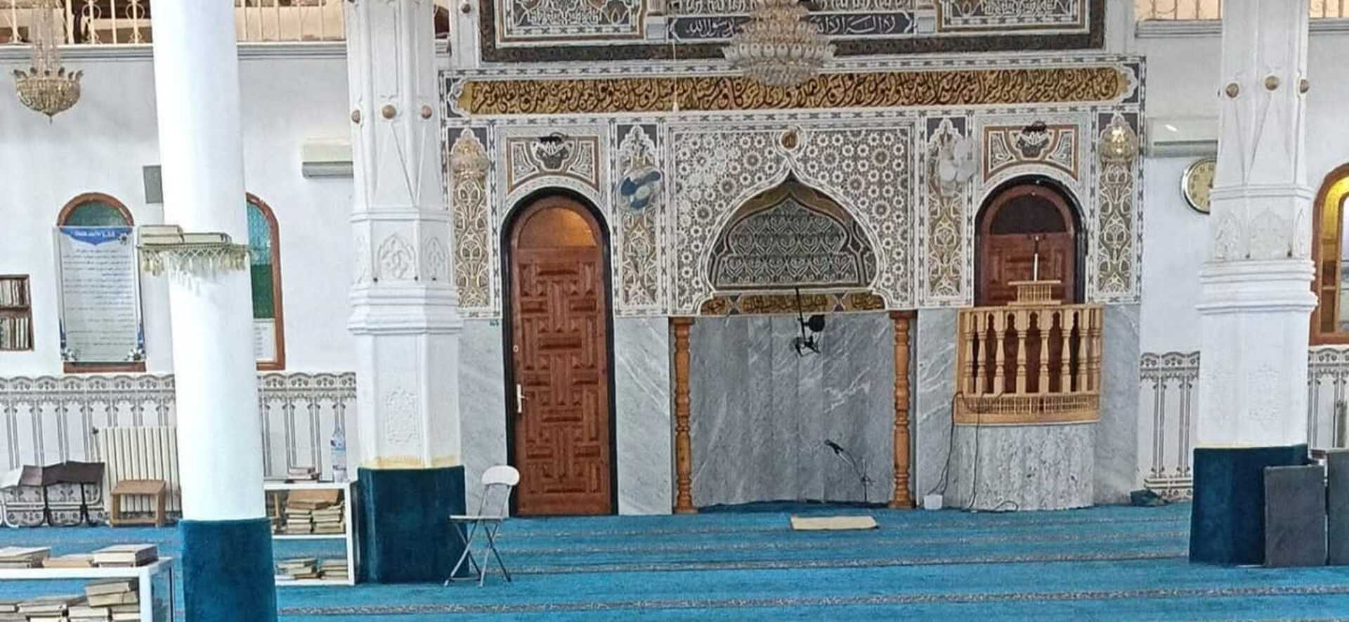 مسجد عمر الفاروق بئر التراب العقلة