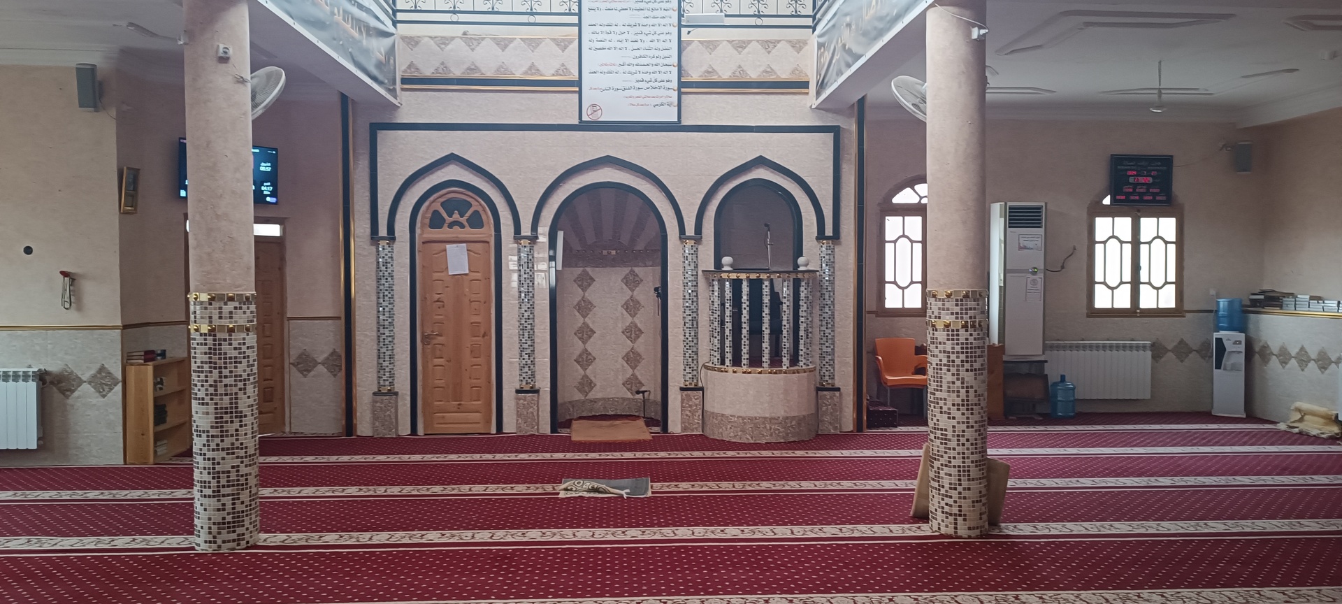 مسجد عمر بن الخطاب قصر الشلالة