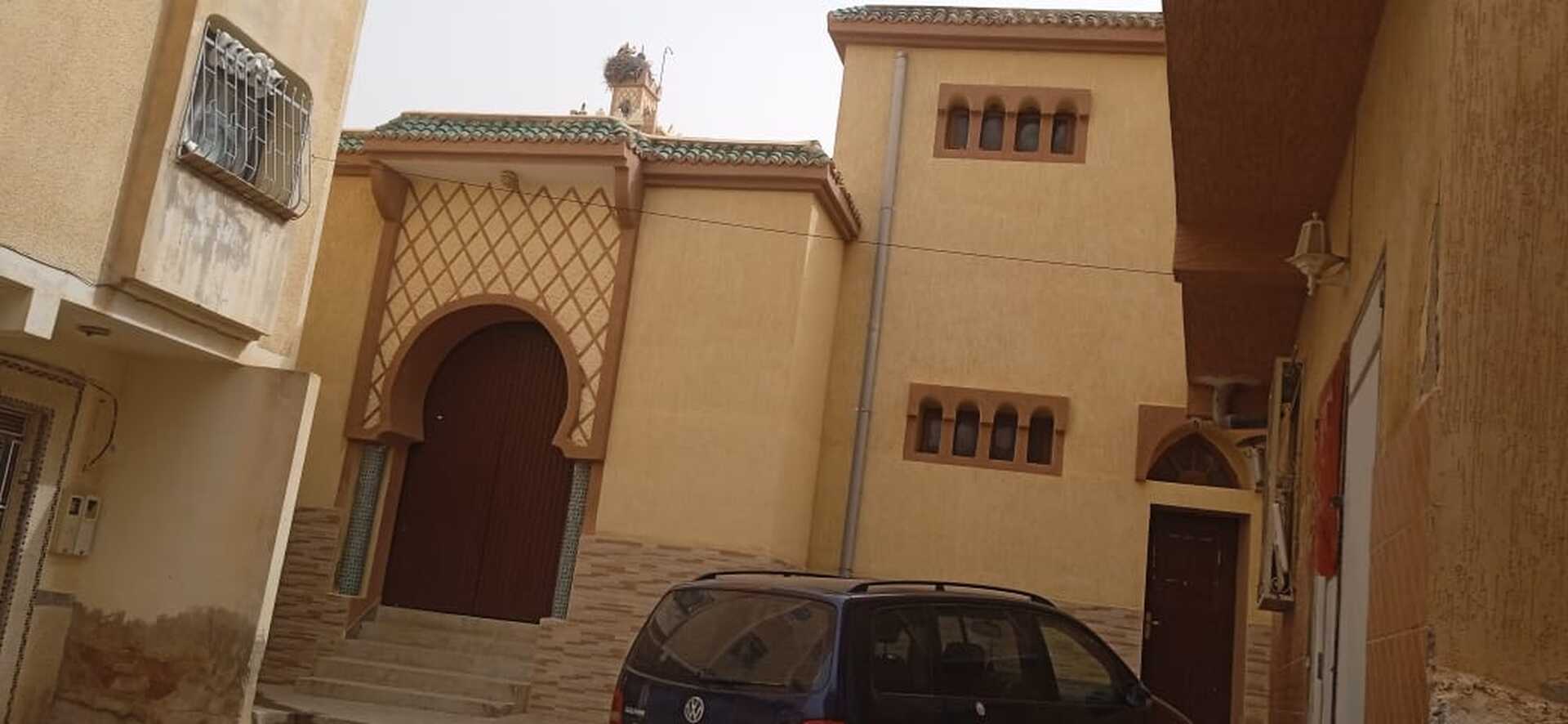 مسجد القصبة - El Aïoun Sidi Mellouk