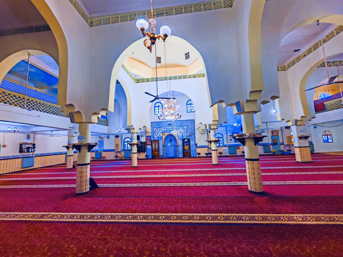 مسجد عقبة بن نافع