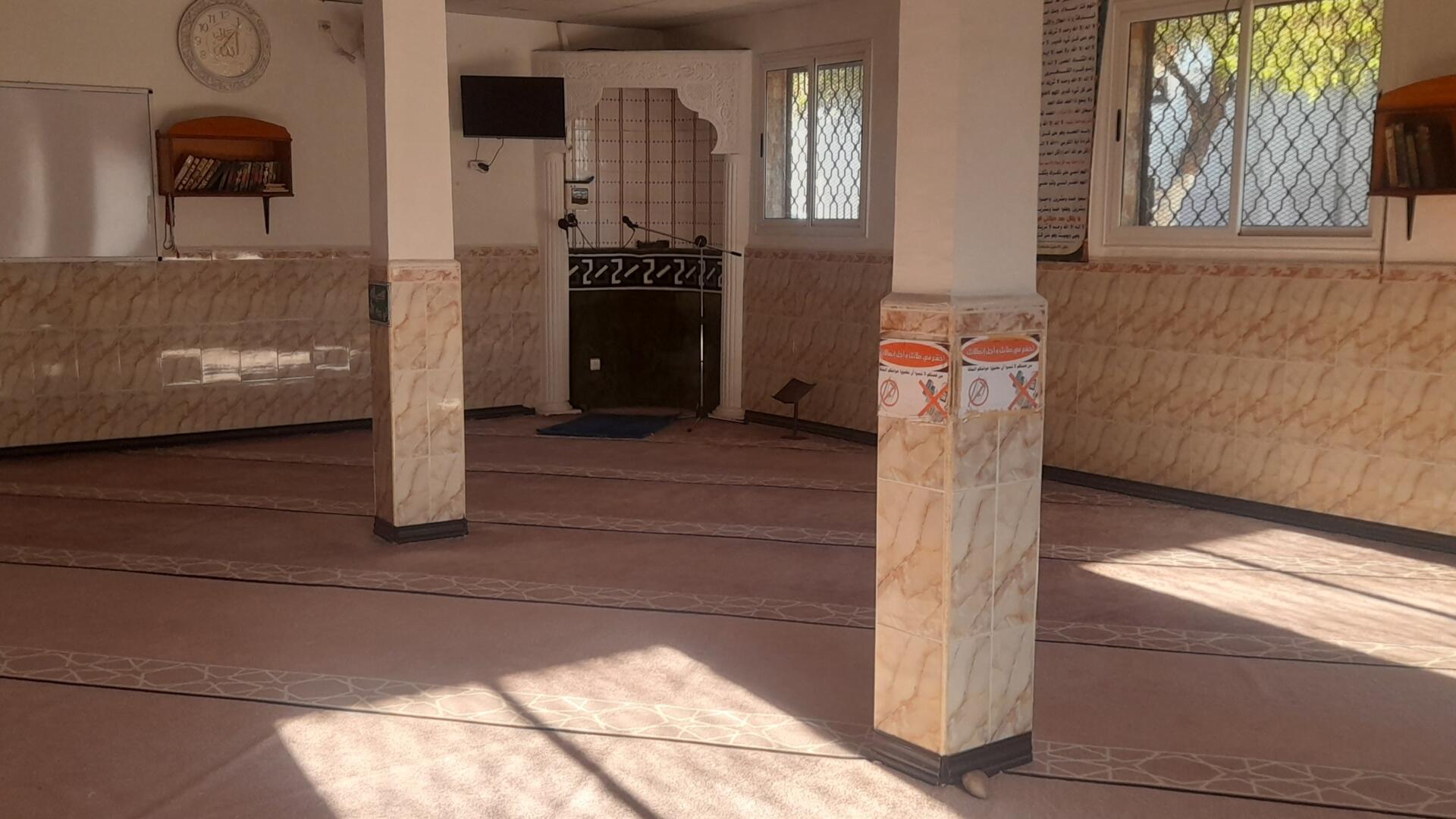 مصلى عمر بن الخطاب  دار  الهناء