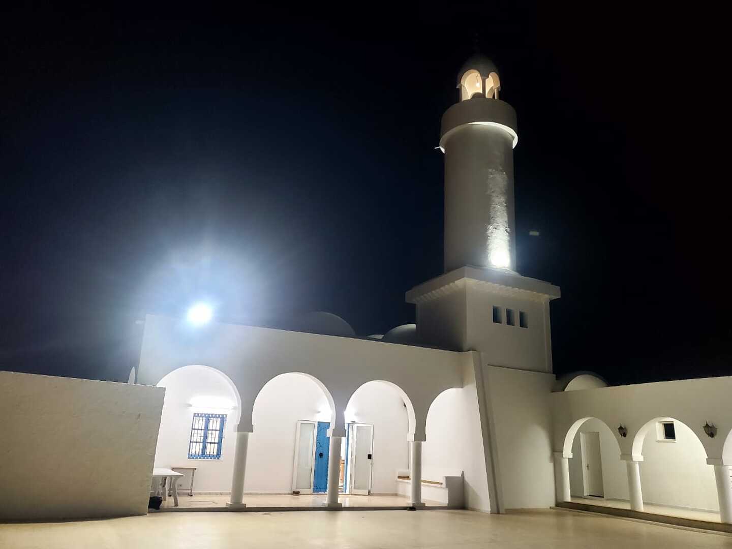 جامع بو شداخ