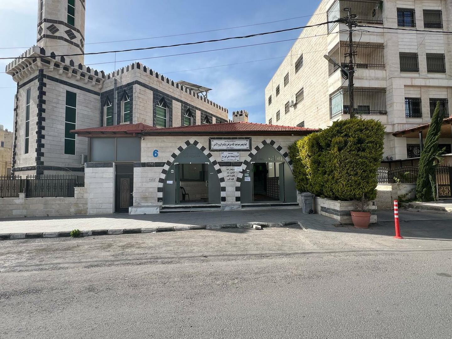 مسجد الحاج شحادة أبو زمع