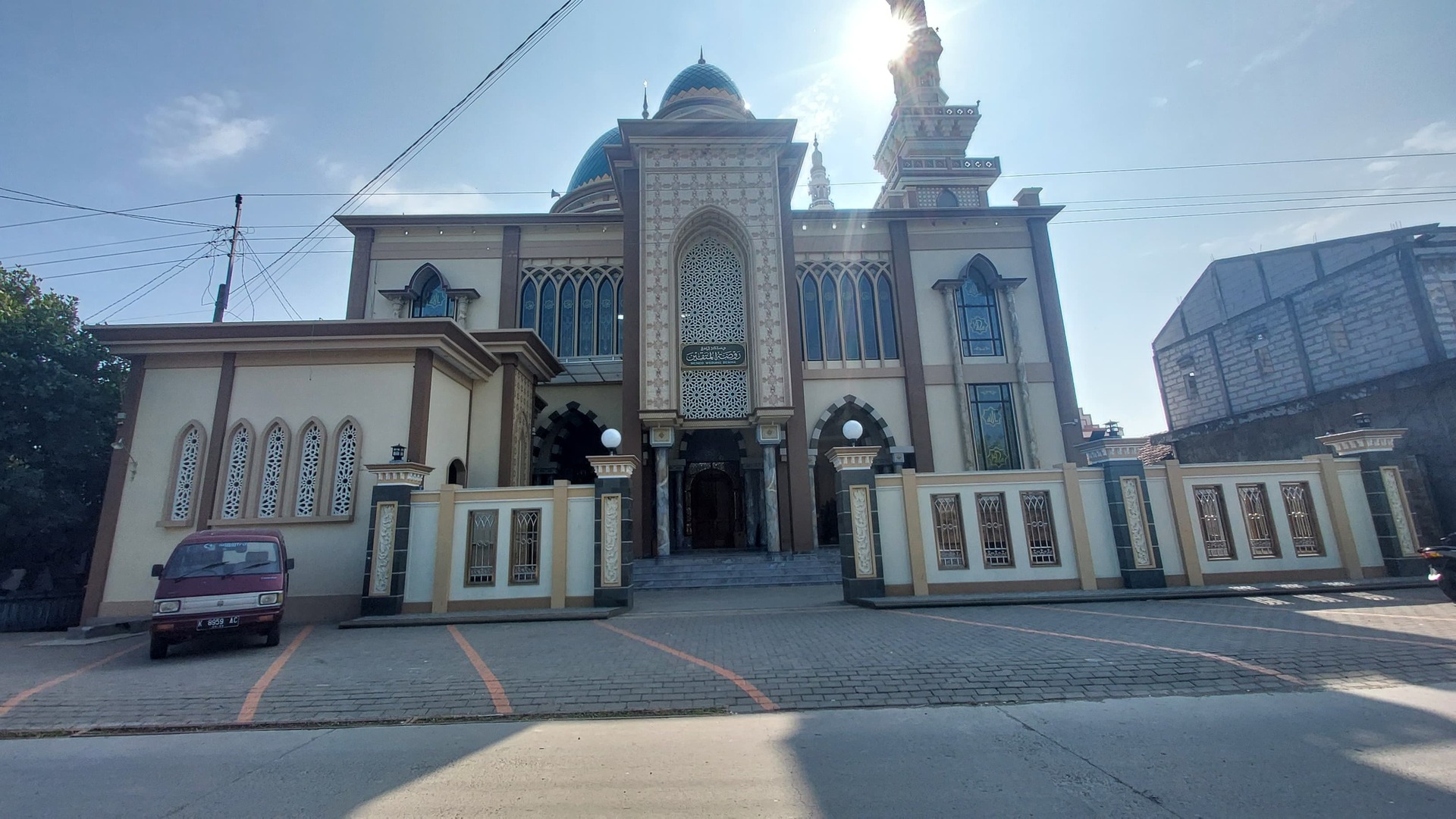 Masjid Roudlotul Muttaqin Menco