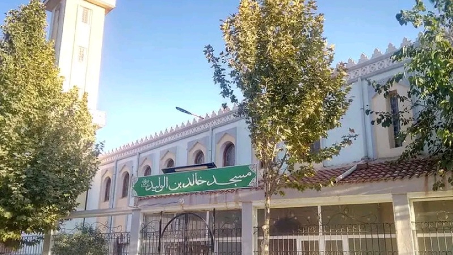 مسجد خالد بن الوليد حي بوتريفيس الجلفة - الجلفة
