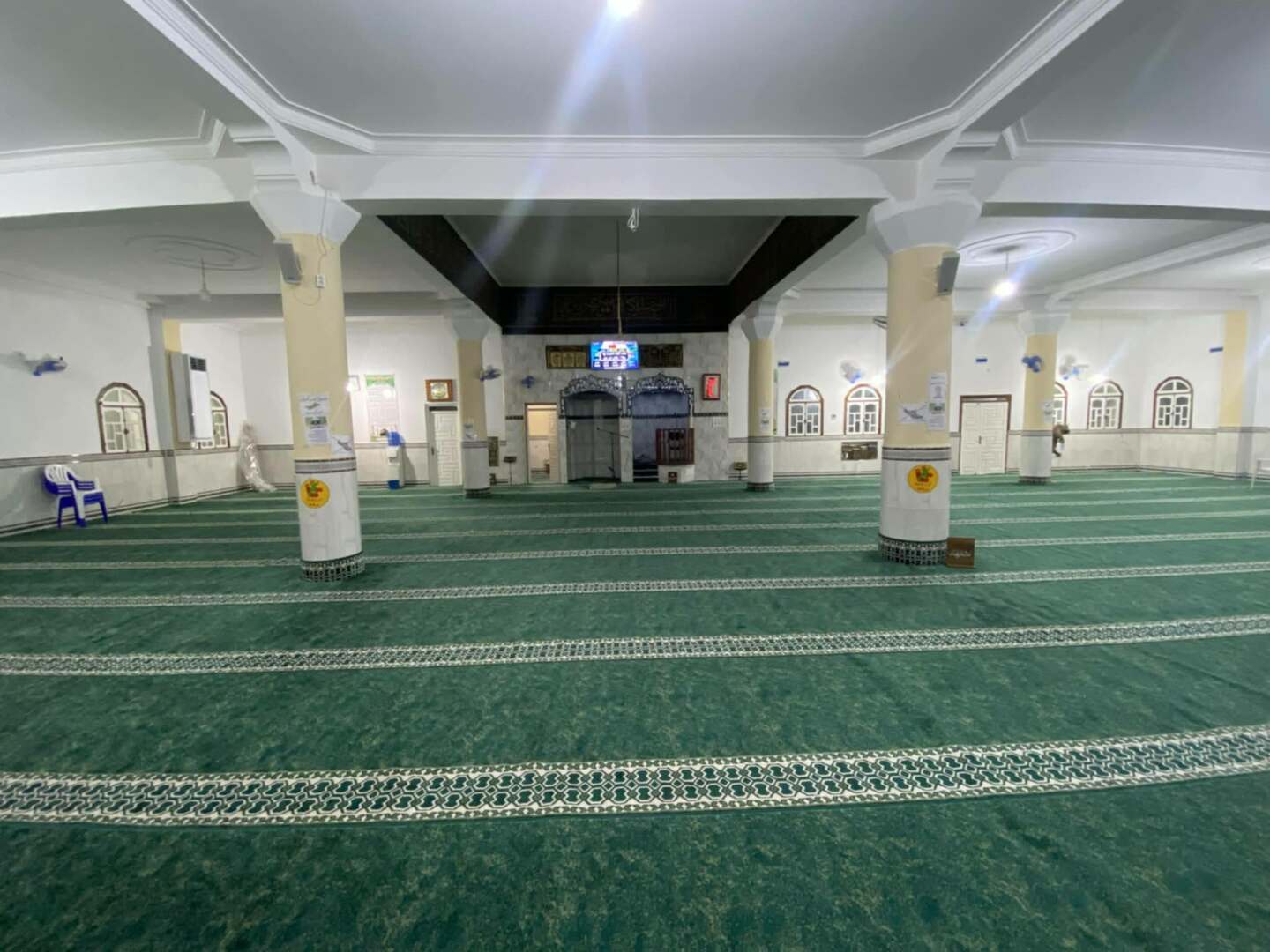 مسجد الصحابي عبد الله بن عباس  الجزار