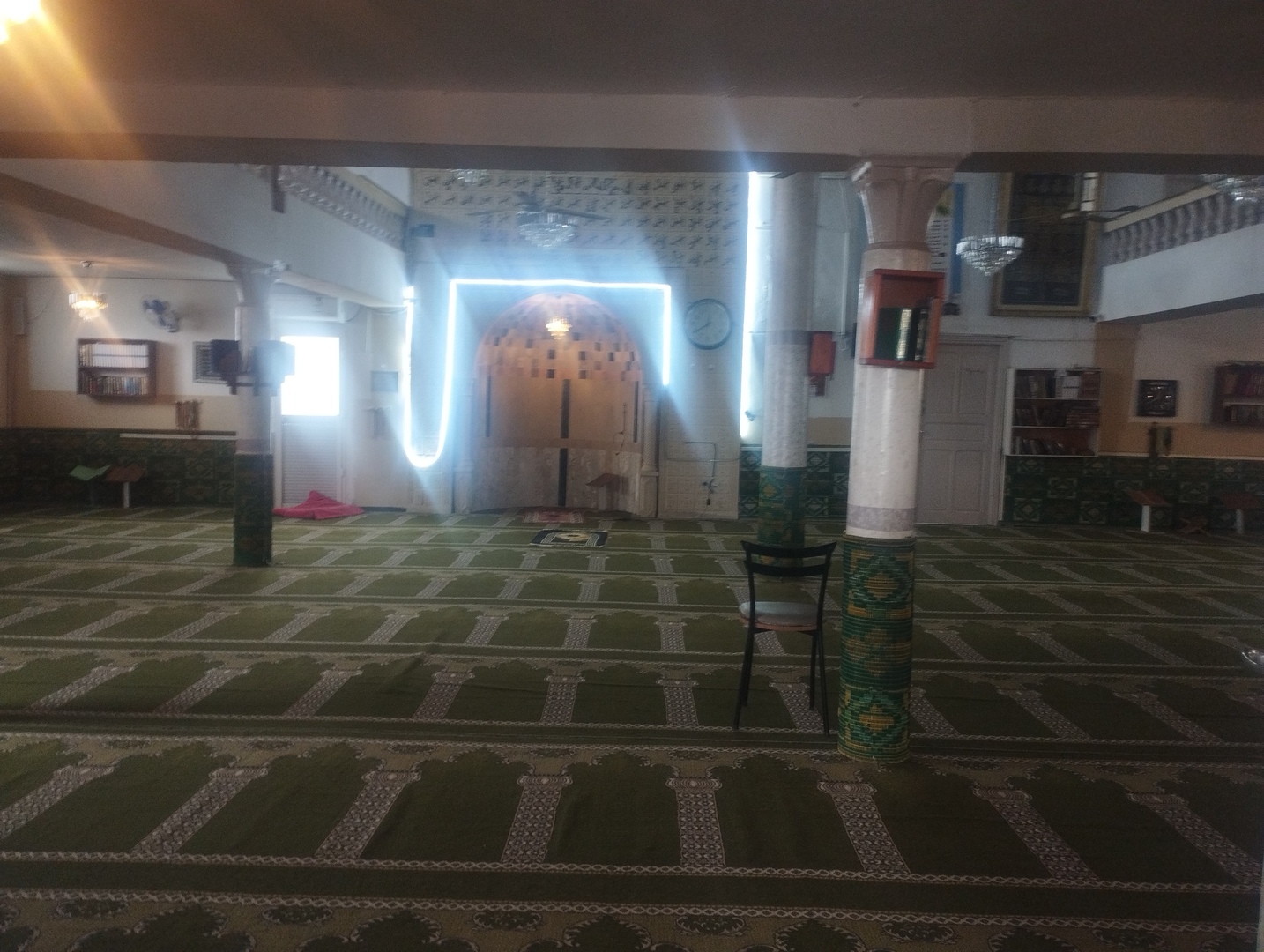 جامع عقبة بن نافع مغيرة انزال