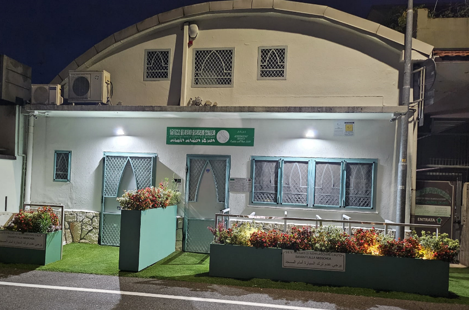 مسجد بيرغامو Moschea di Bergamo città