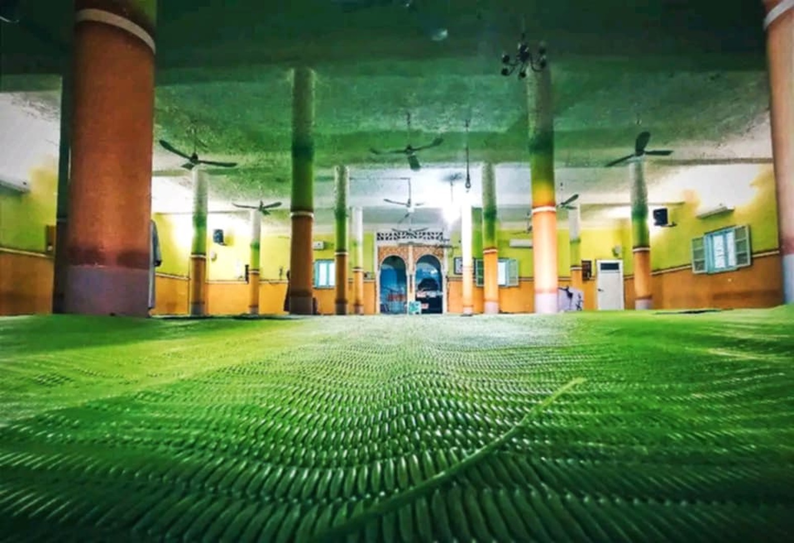 مسجد عقبة بن نافع. غرميانو