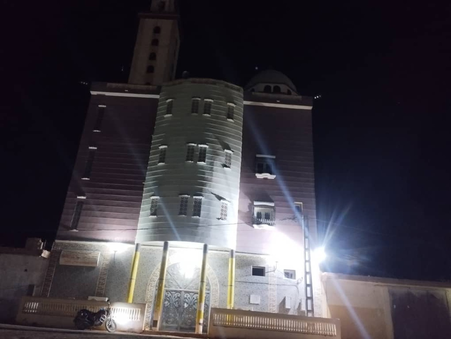 مسجد المجاهدبن السيحمو مولاي المهدي سالي