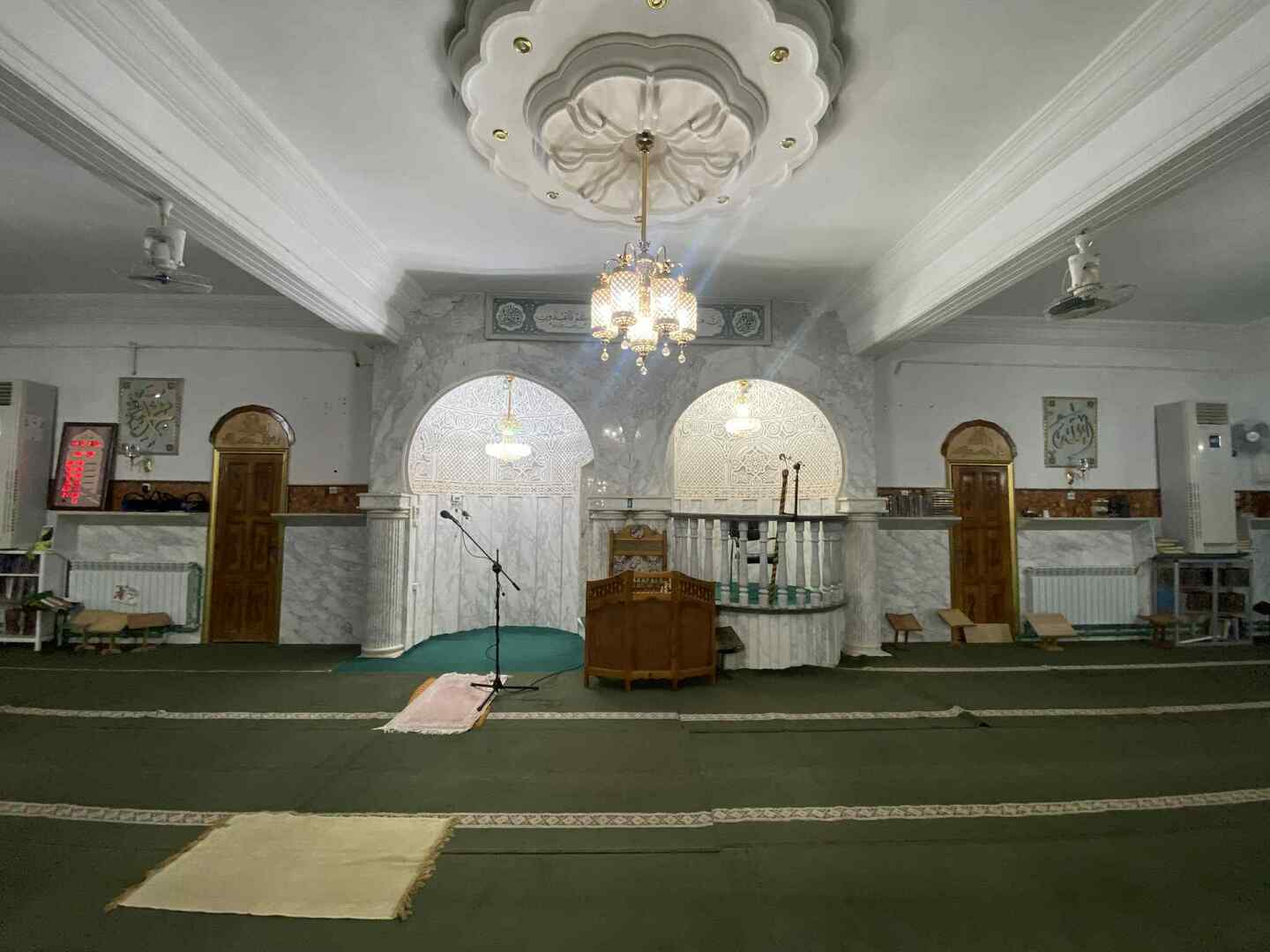 مسجد عبد الرحمان بن عوف