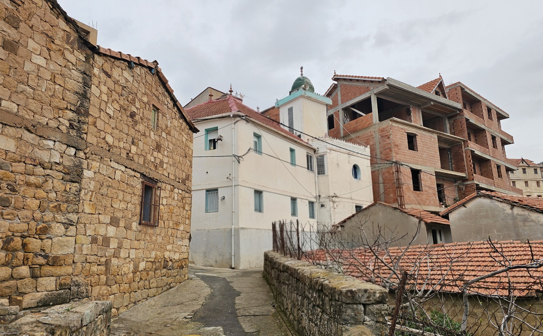 مسجد قرية إبكارن - Bouzeguène