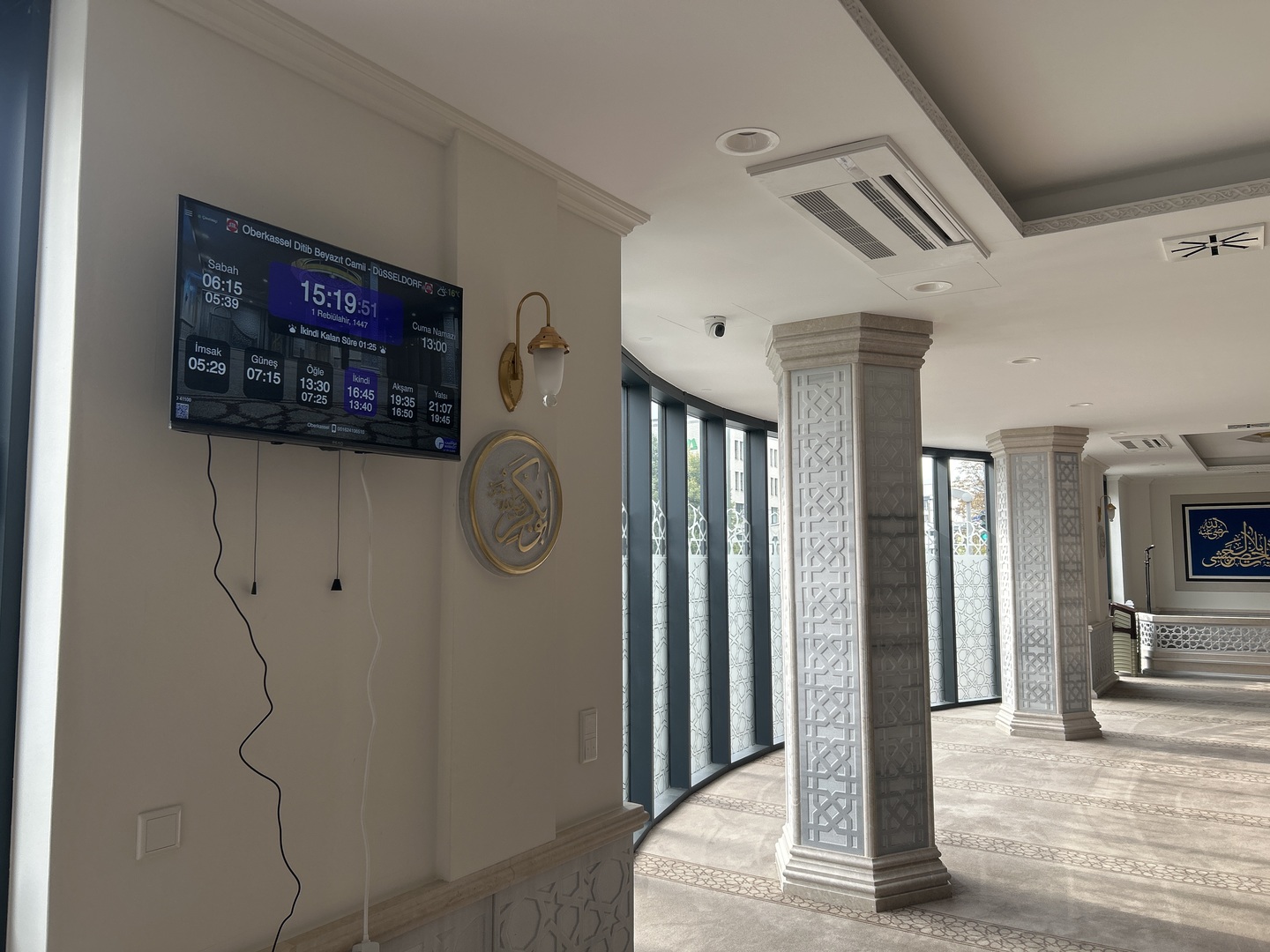 Oberkassel DİTİB Beyazıt Camii