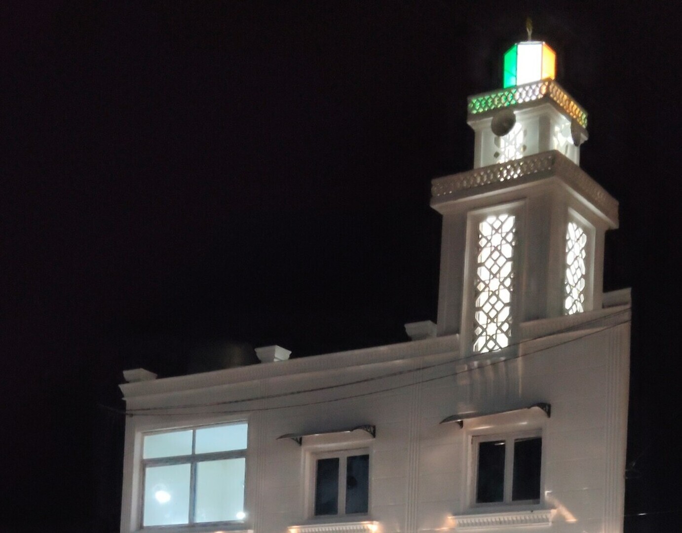 مسجد عباد ٱلرَّحۡمَٰنُ - حي الحرية-الشلف