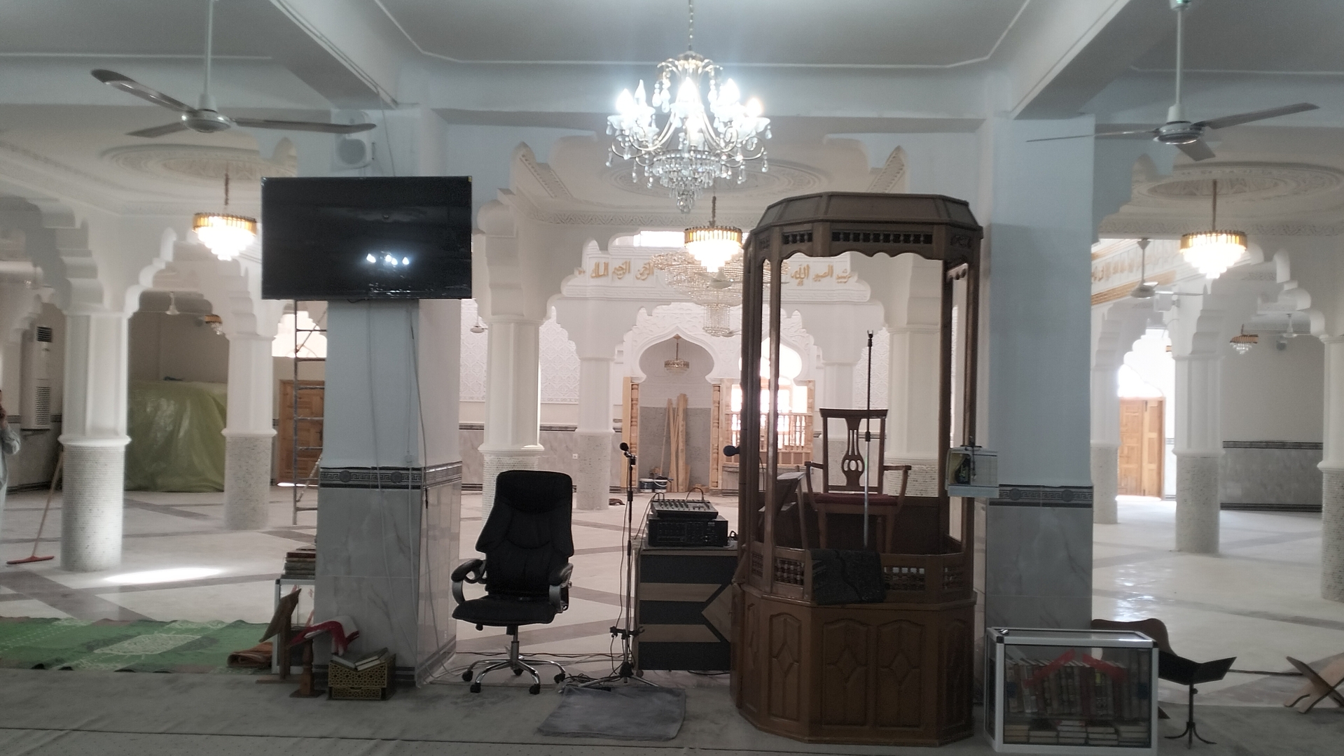 مسجد سلمان الفارسي حي النصر منطقة 02