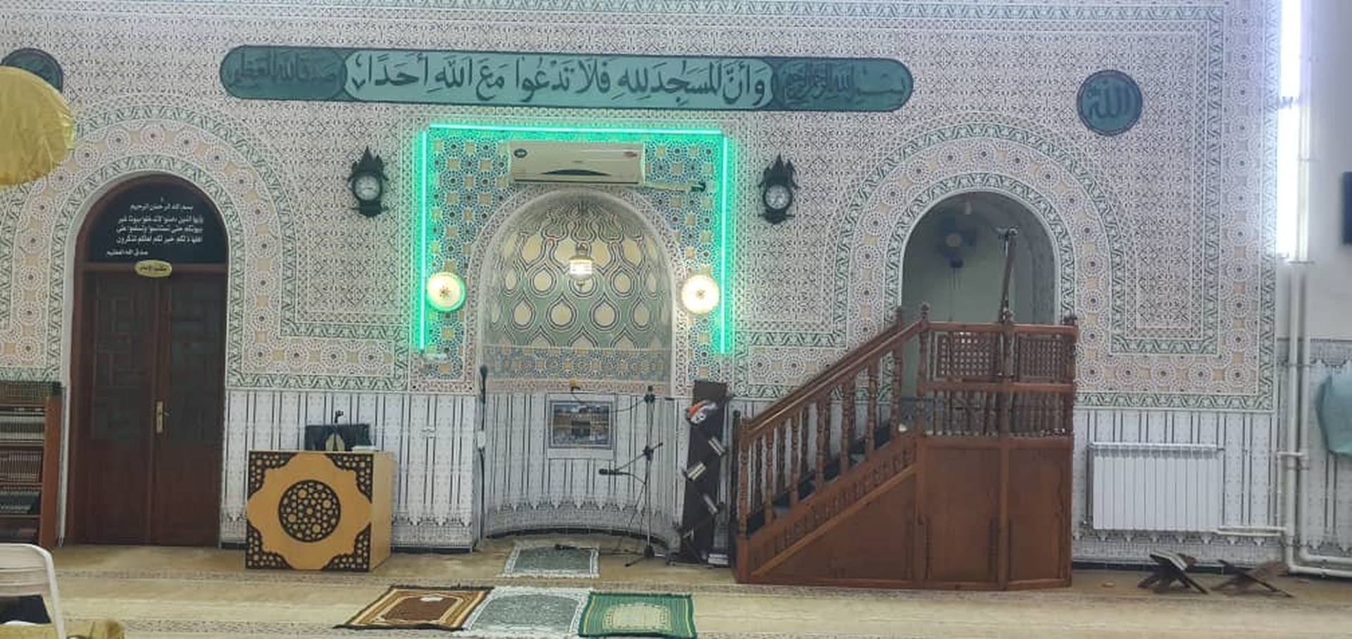 مسجد الشيخ الطيب العقبي