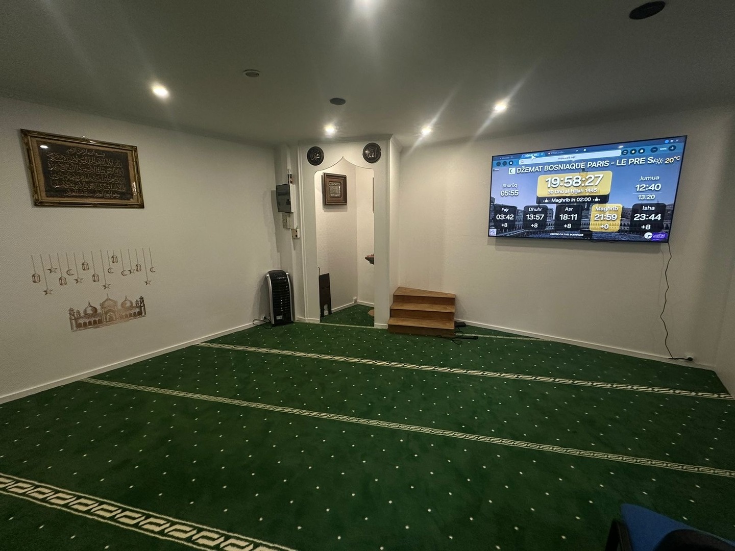 DŽEMAT BOSNIAQUES PARIS