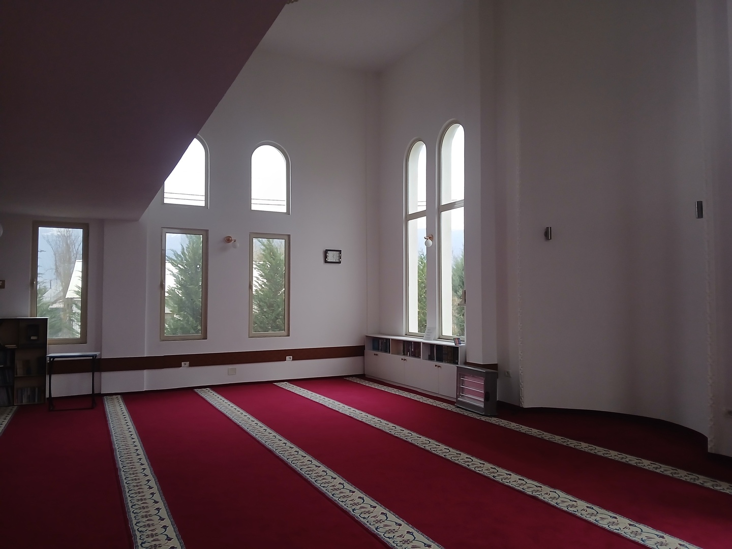 Xhamia "Nurul Hadij"