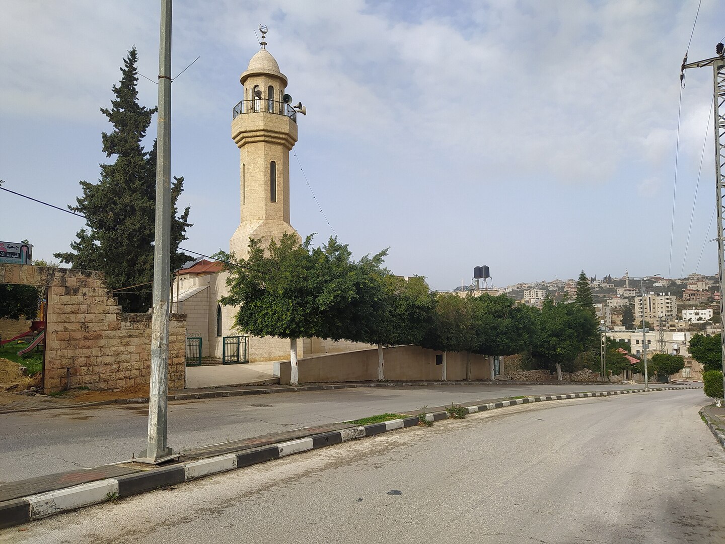 مسجد الوليد بادارة ابو وحيد