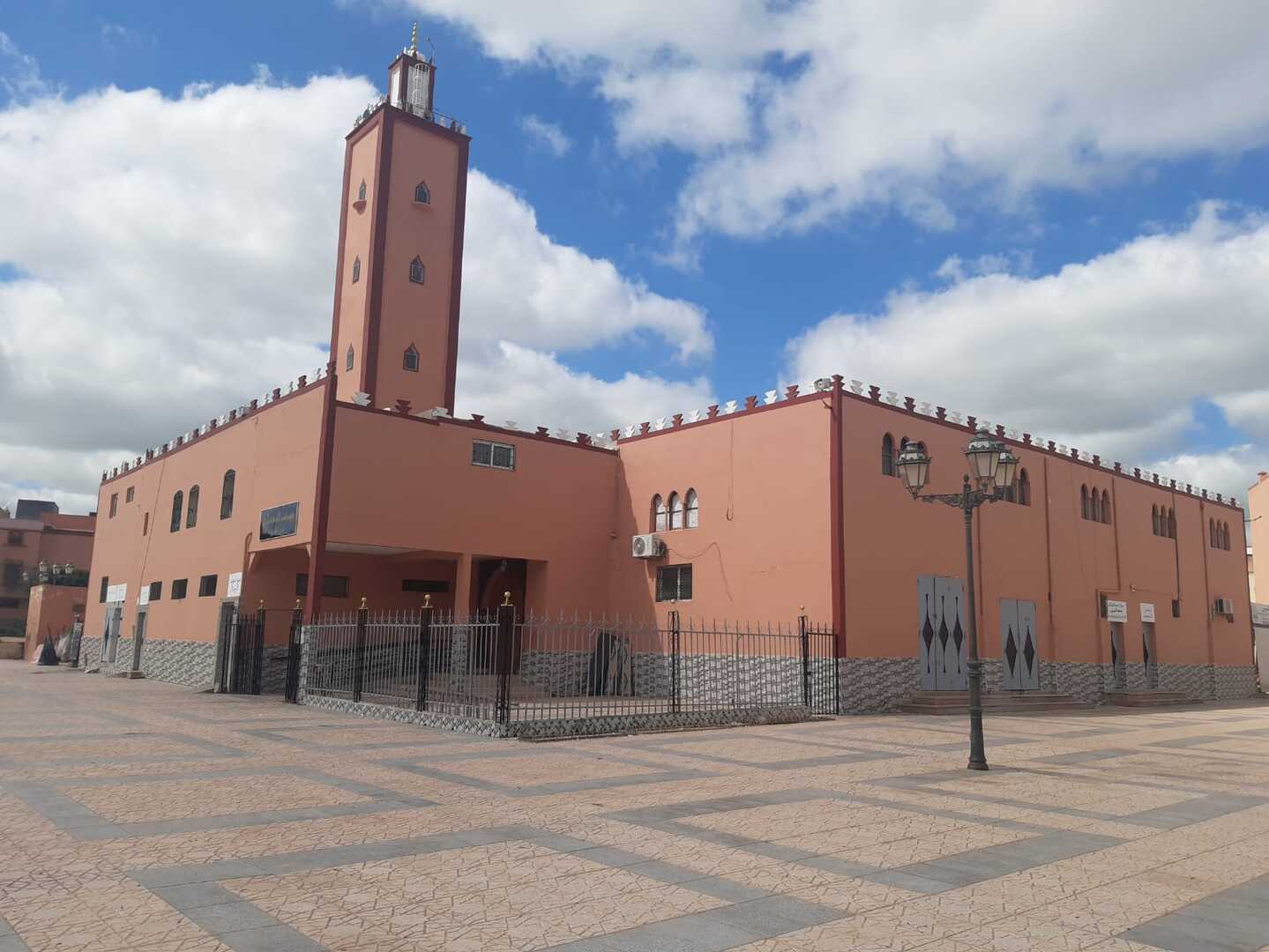 مسجد المحسنين