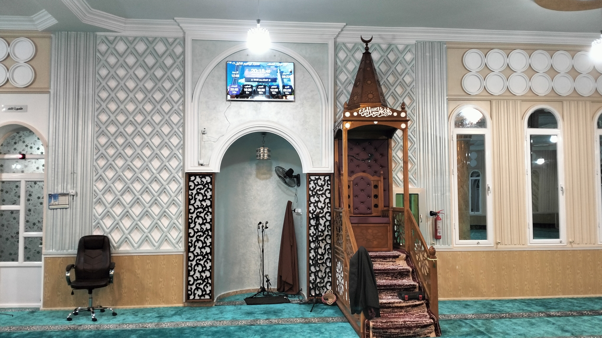 مسجد !براهيم الخليل.بقعة مدفونة.عين مران