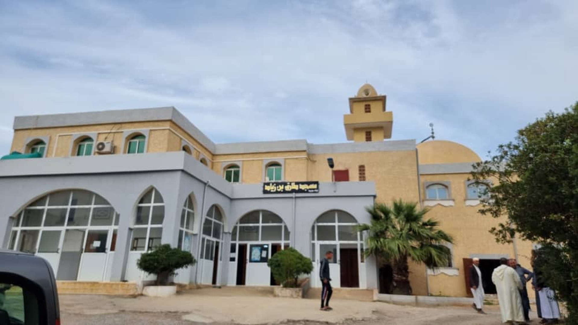 مسجد طارق بن زياد أولاد بوزيد