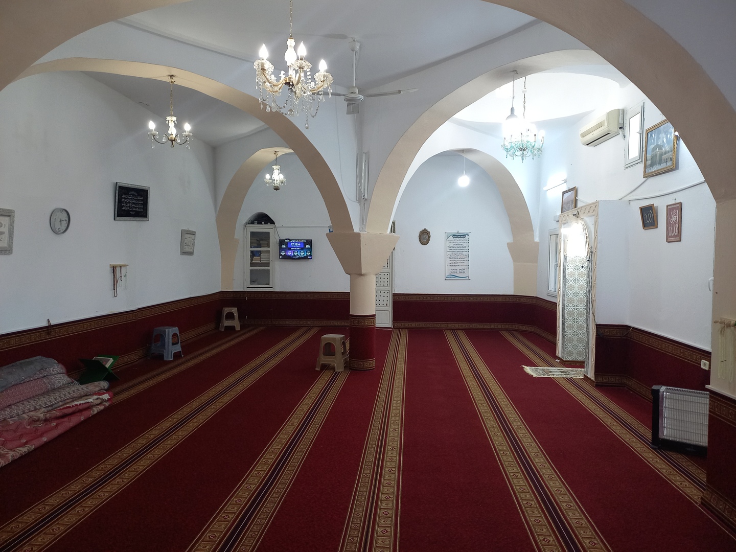 مسجد المؤذنين كسرى
