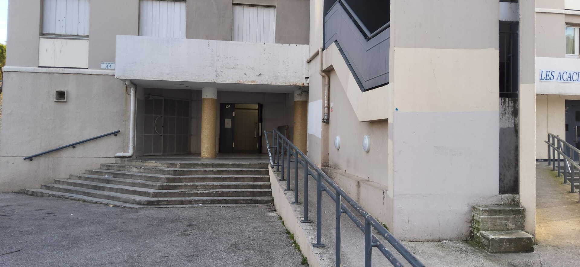 Masjid As-Sunna - مسجد السنة