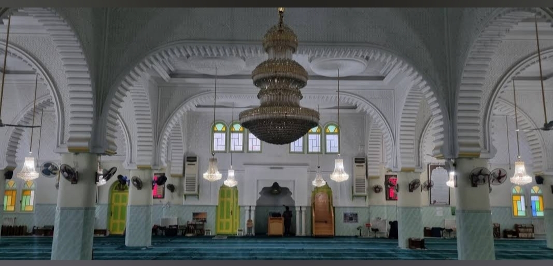 مسجد عمر بن عبد العزيز