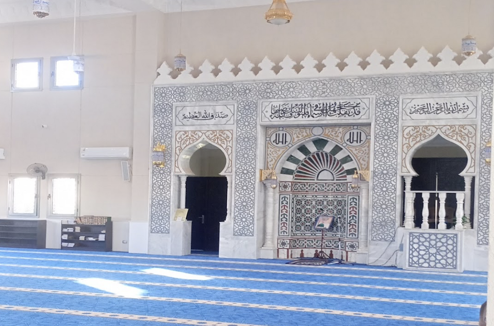 مسجد الحنان المنان