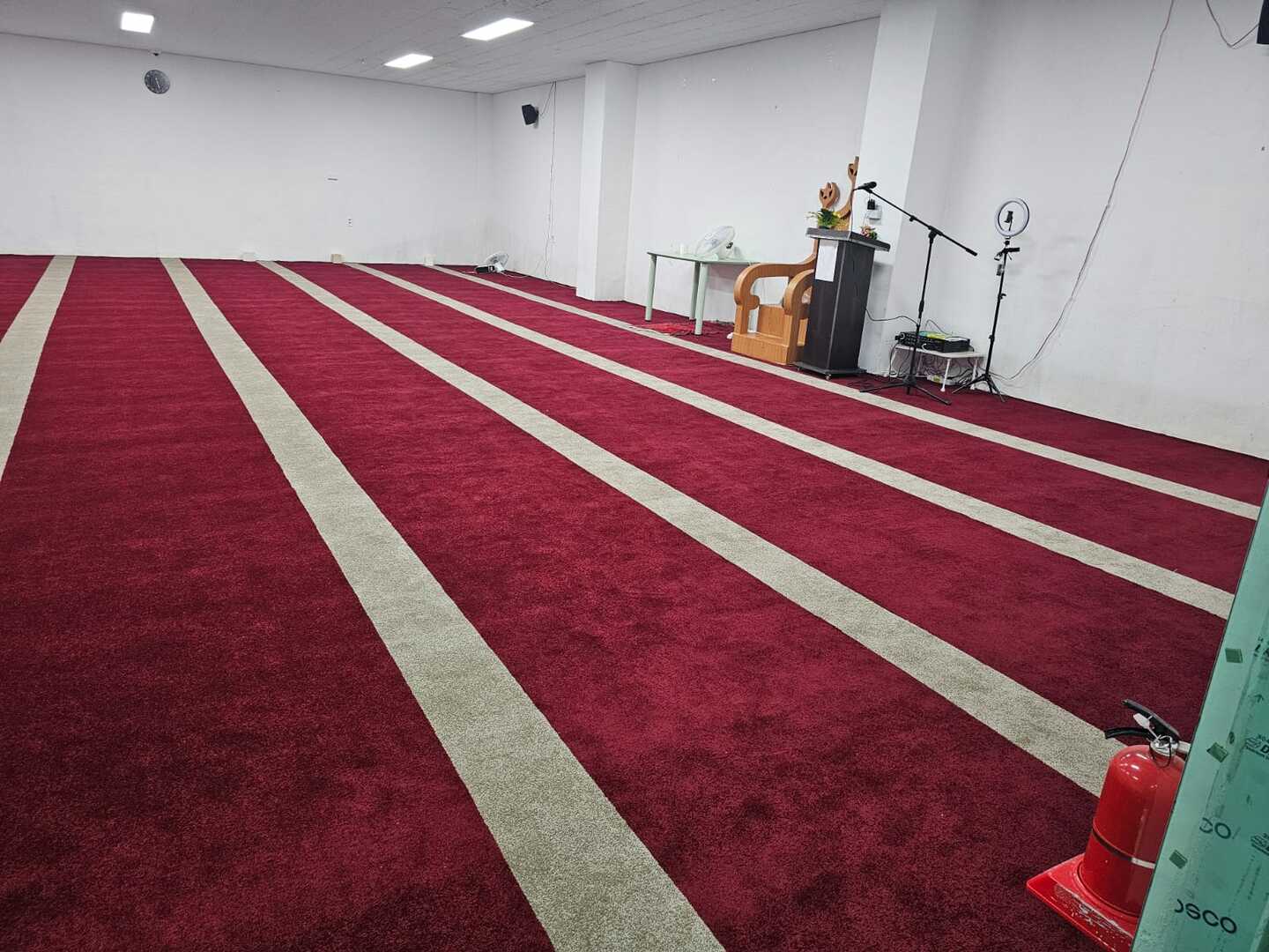 BAITUL MUKARRAM MOSQUE & ISLAMIC CENTER