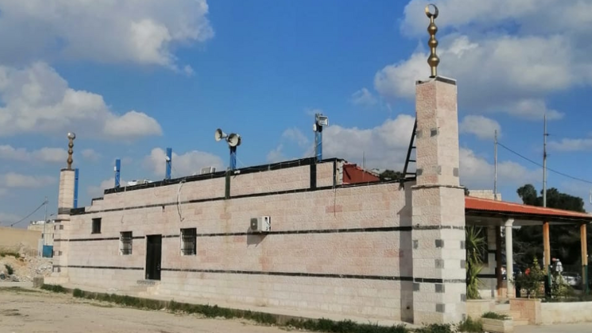 مسجد خزيمة بن ثابت رضي الله عنه