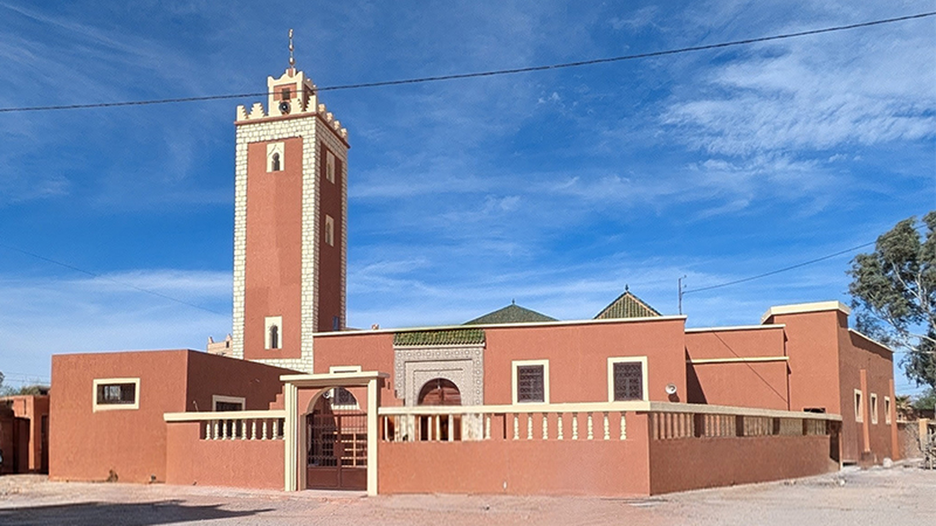 المسجد الحسني مركز سكورة