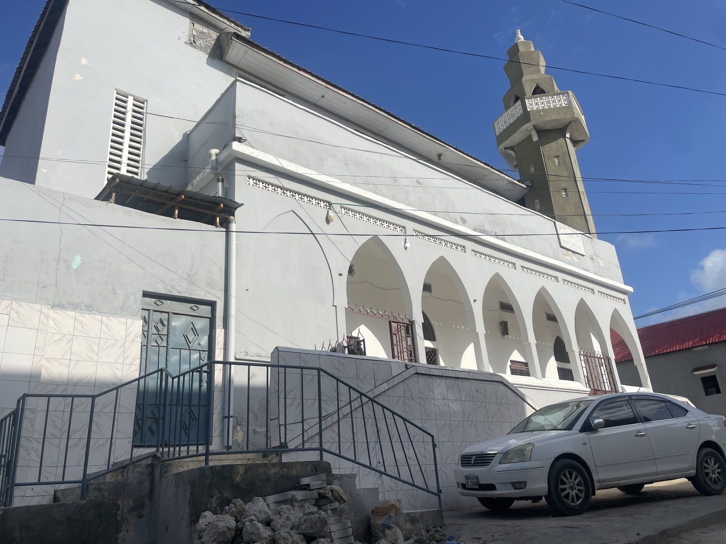Masjid Rabbul Caalamiin مسجد ربّ العالمي