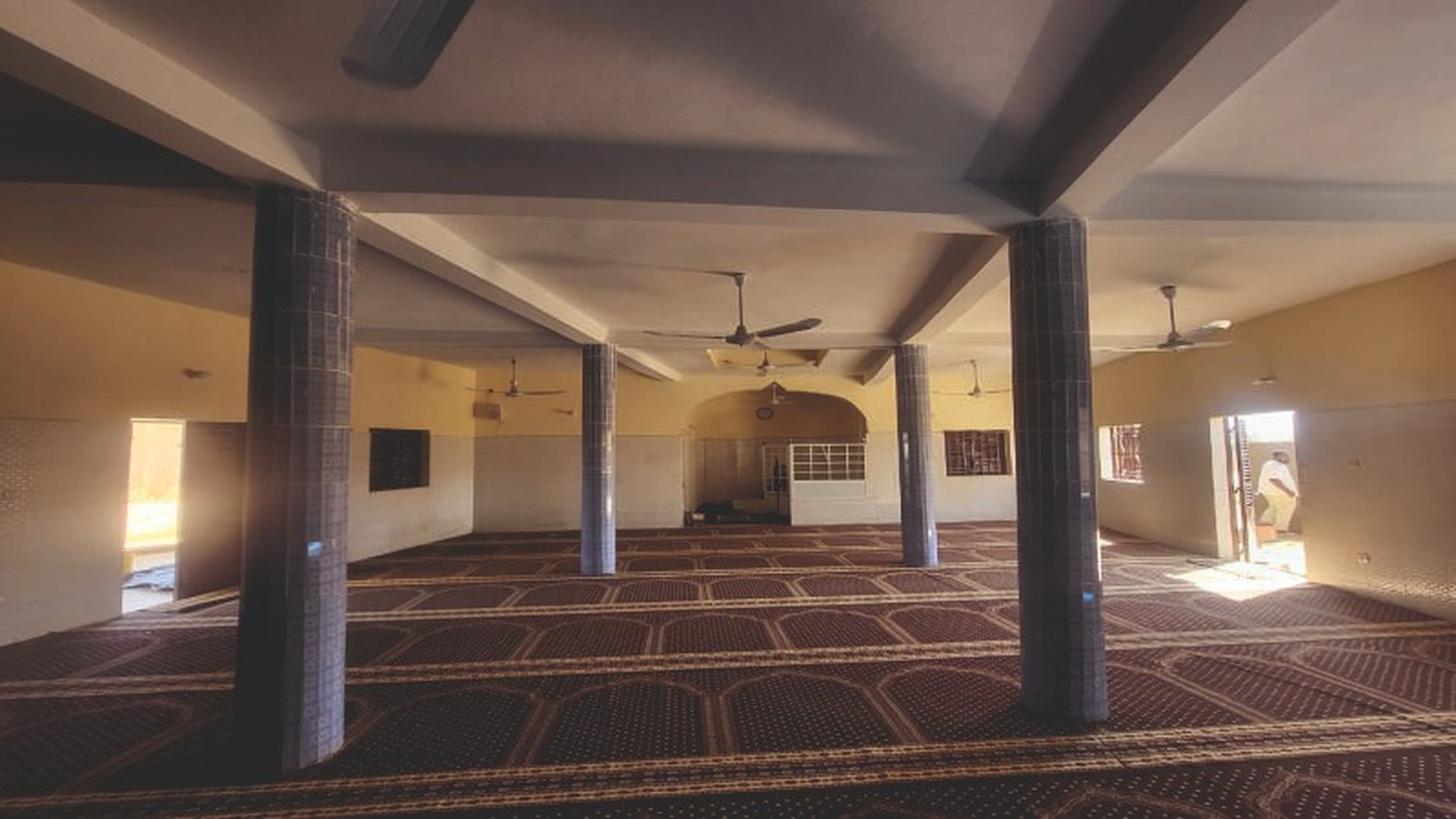 MOSQUÉE AL-MOUTAHABOUNA FILLAH