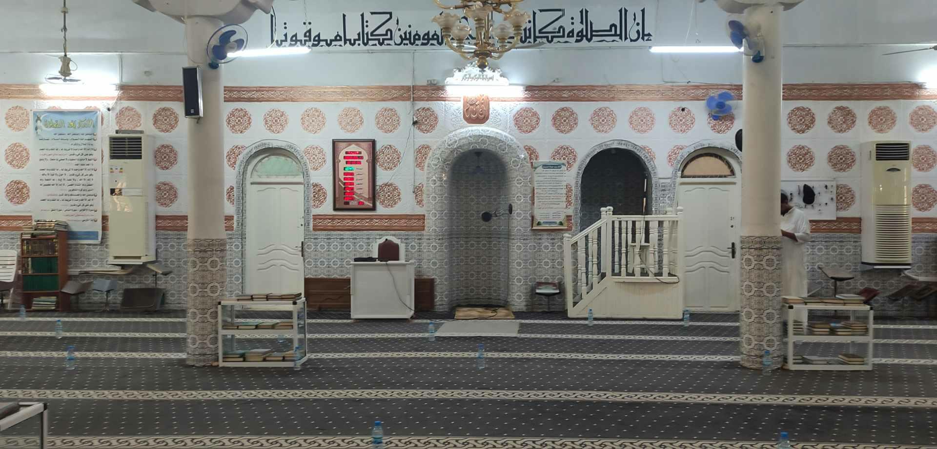 مسجد أبي المهاجر دينار
