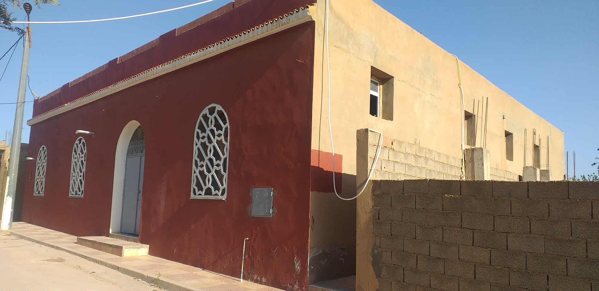مسجد علي بن أبي طالب