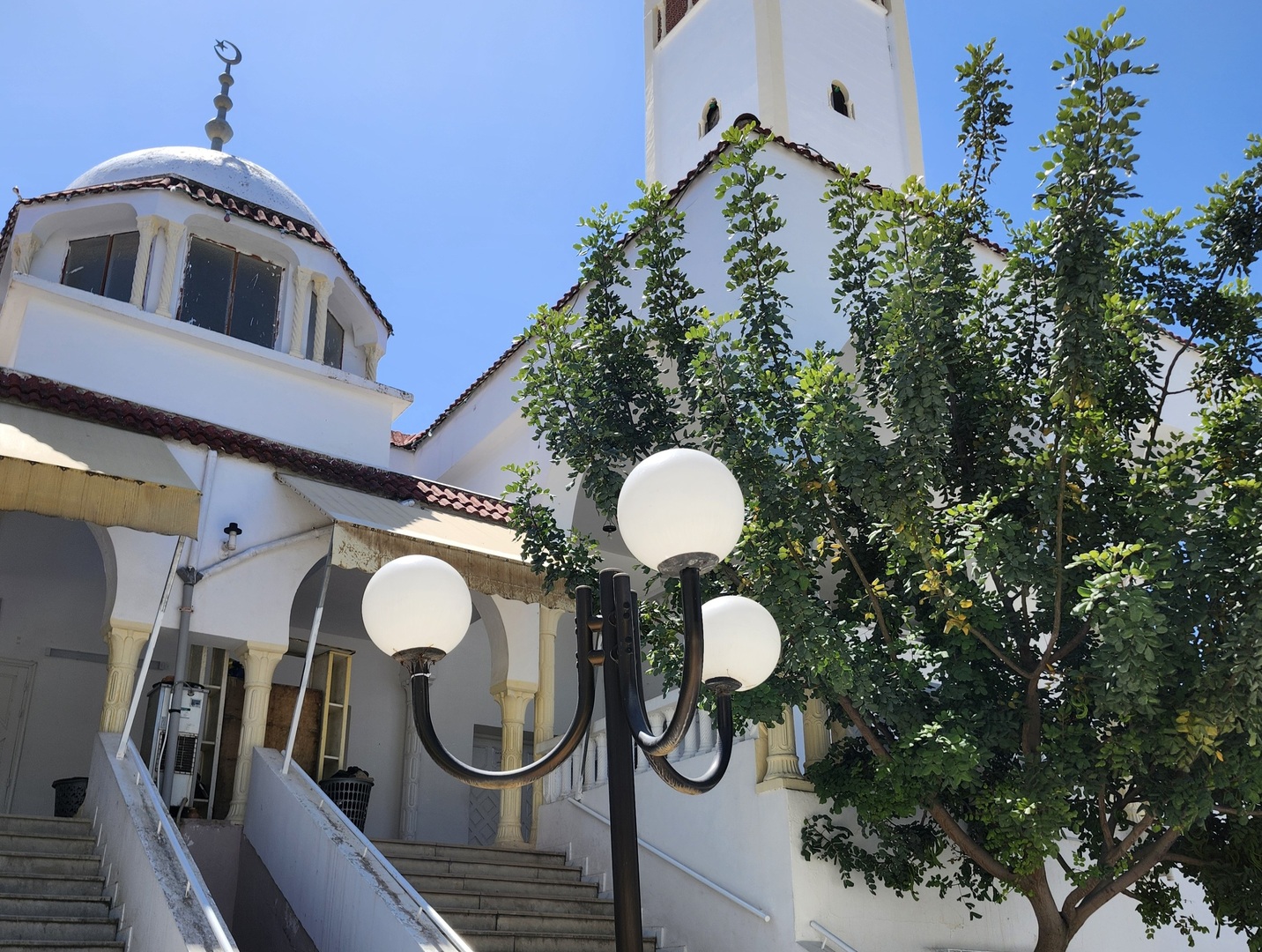 جامع السلام العمران الأعلى - Omrane Sup