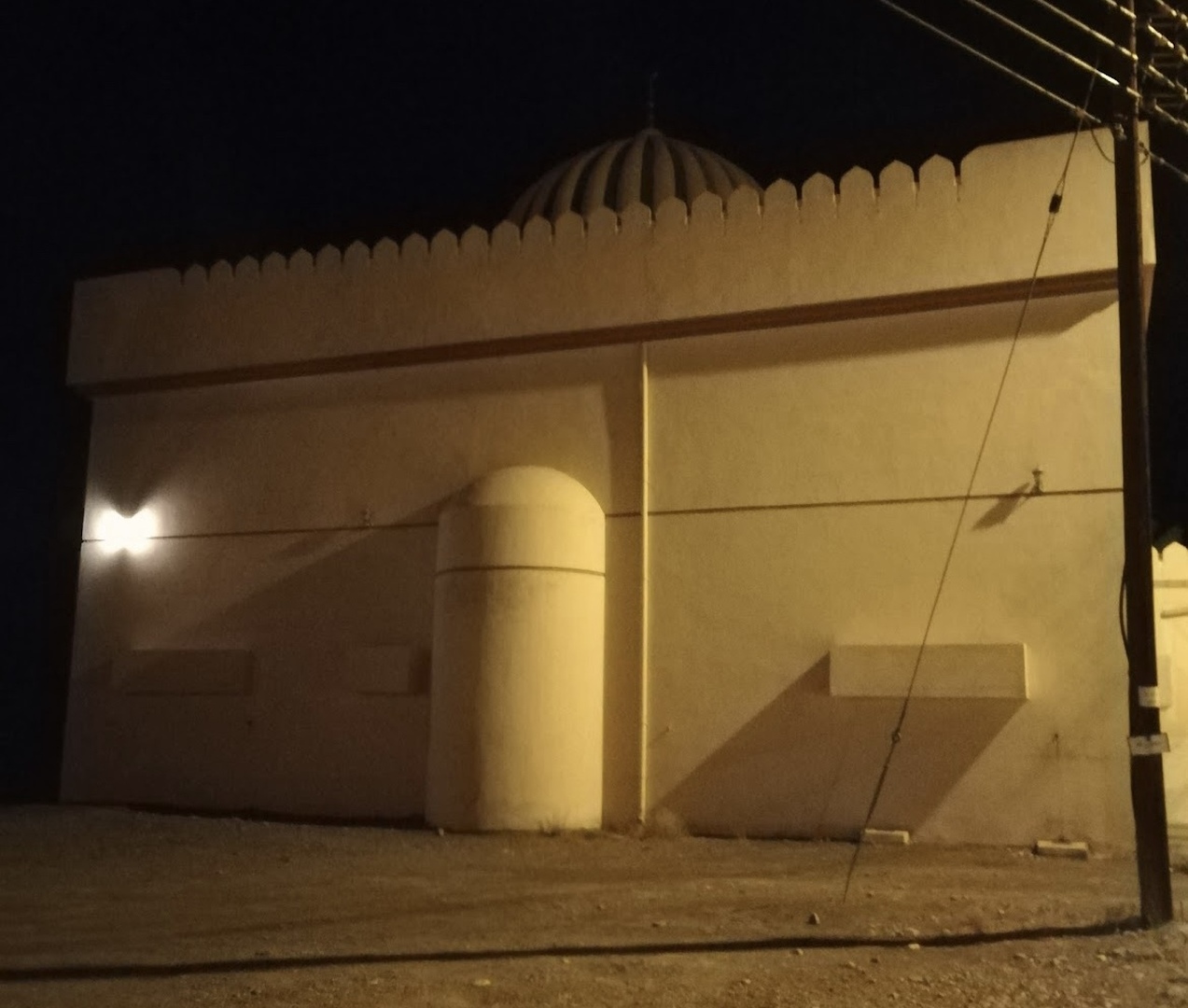 مسجد المنيزف