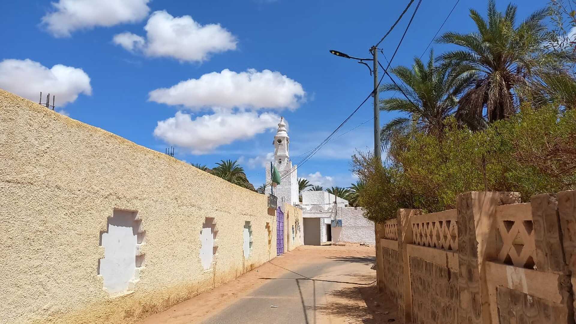 المسجد العتيق جاهيل - جانت