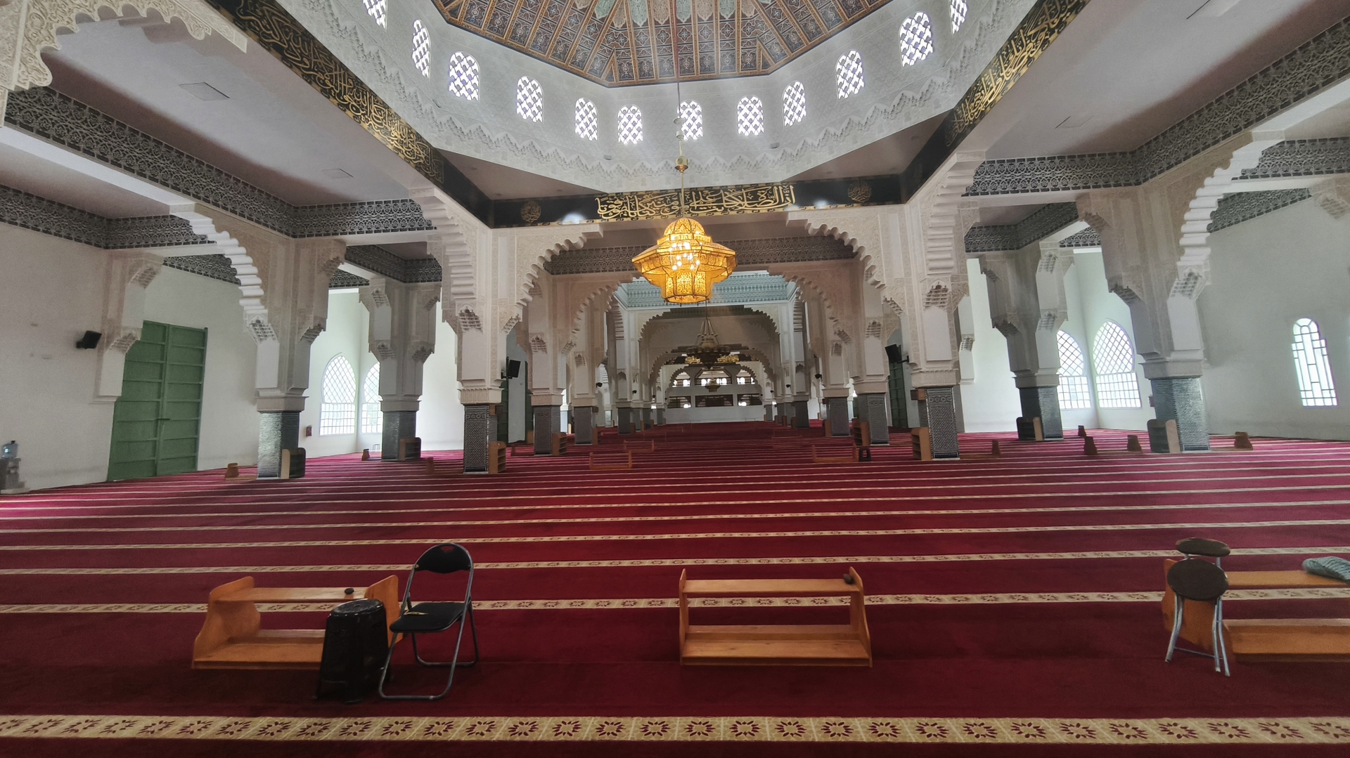 مسجد عائشة أم المؤمنين