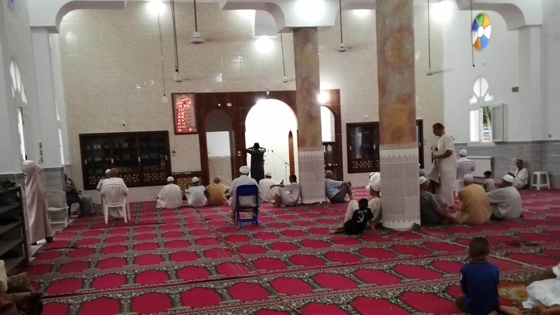 مسجد عقبة ابن نافع